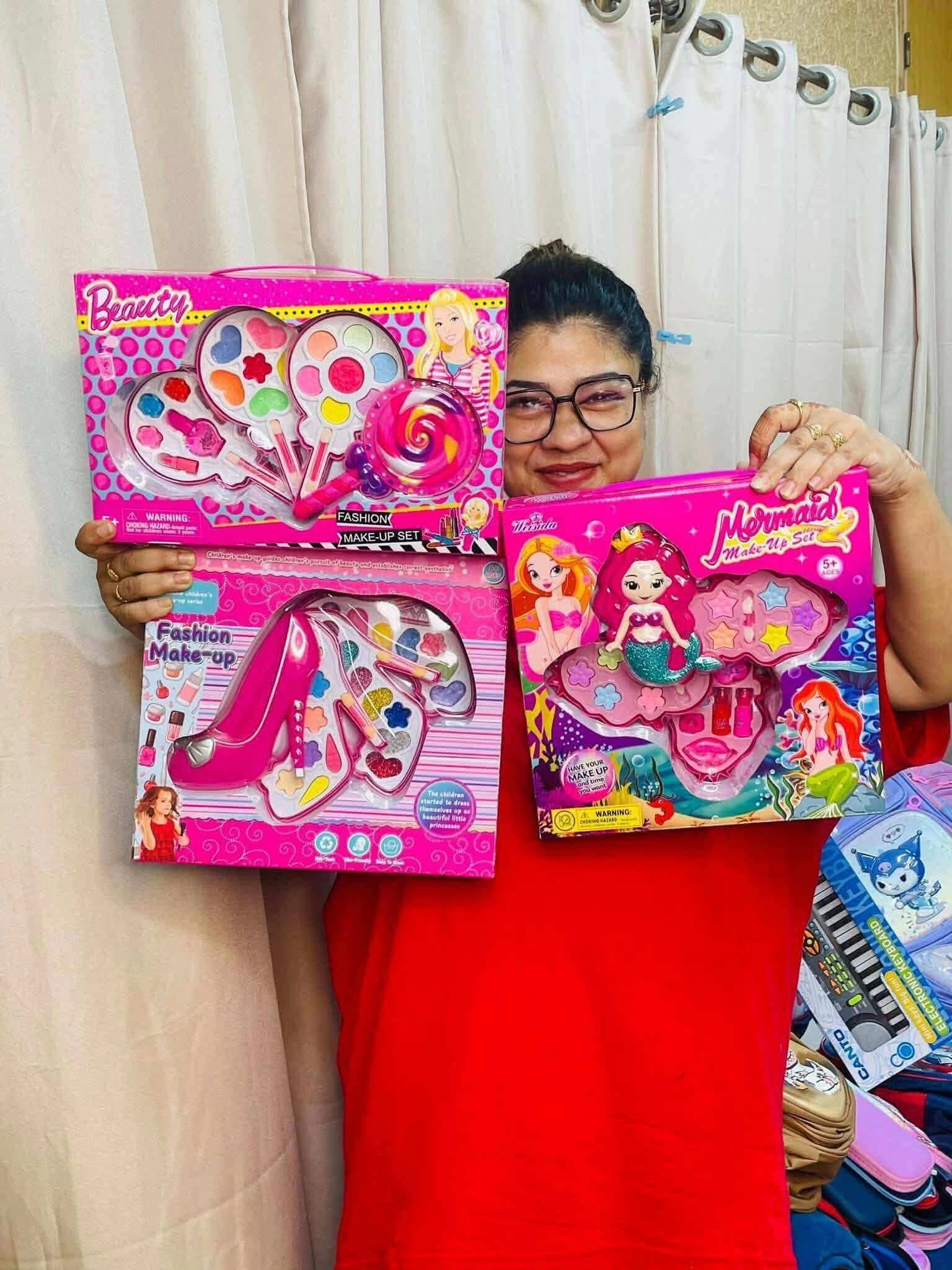 Kids Makeup Play Set